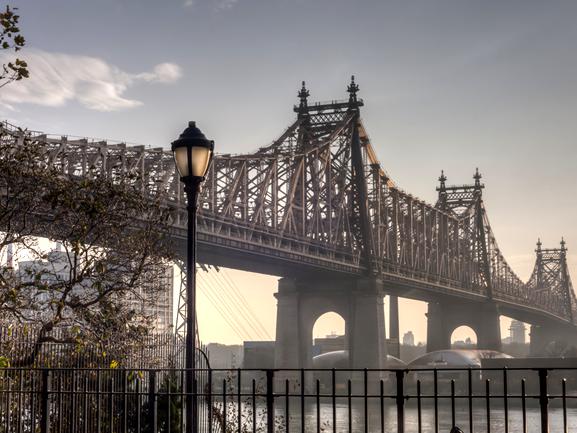 クィーンズブッキングドットコム海外ホテル予約