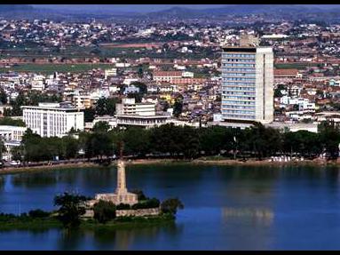 アンタナナリボ　ブッキングドットコム