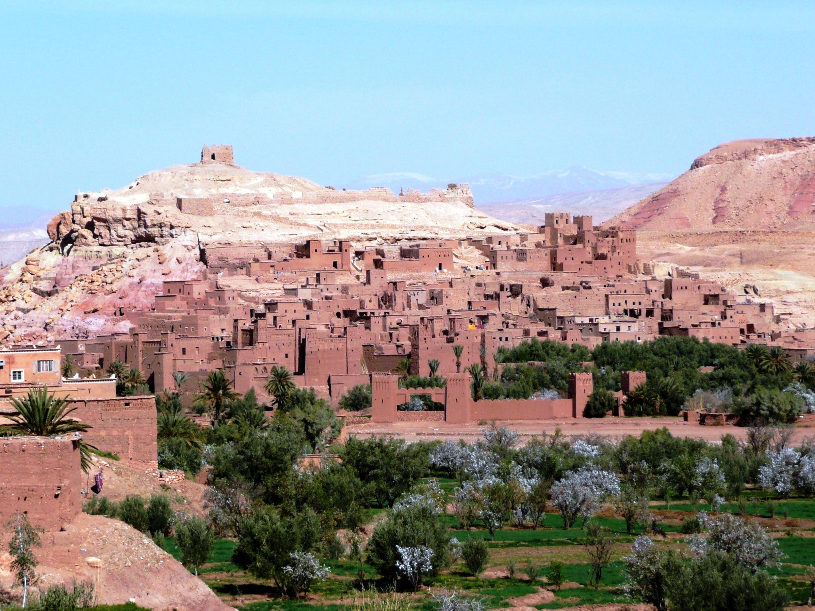 ワルザサート　ブッキングドットコム