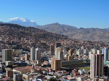 ラパス　ブッキングドットコム