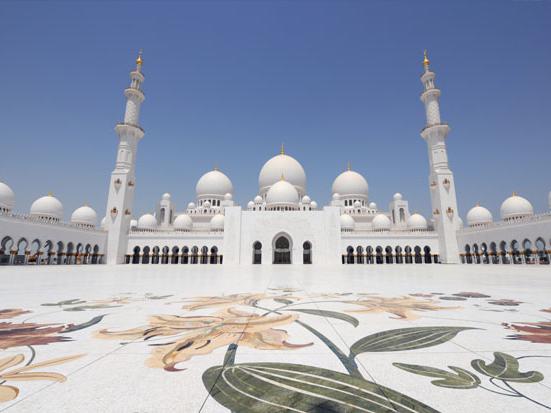アブダビ　ブッキングドットコム